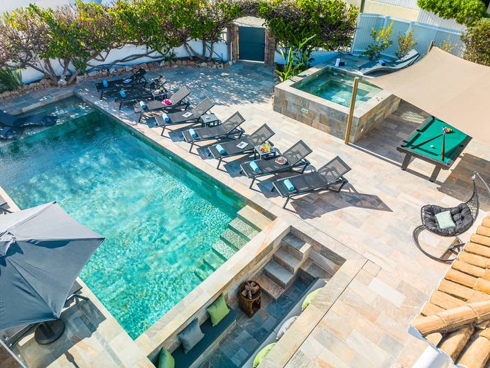 Chalet para 22 personas, con terraza además de jardín y jacuzzi en Algarve - 2