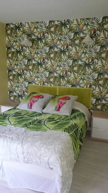 Chambre d’hôte pour 2 personnes, avec vue ainsi que jardin et piscine, animaux acceptés dans le Lot-et-Garonne