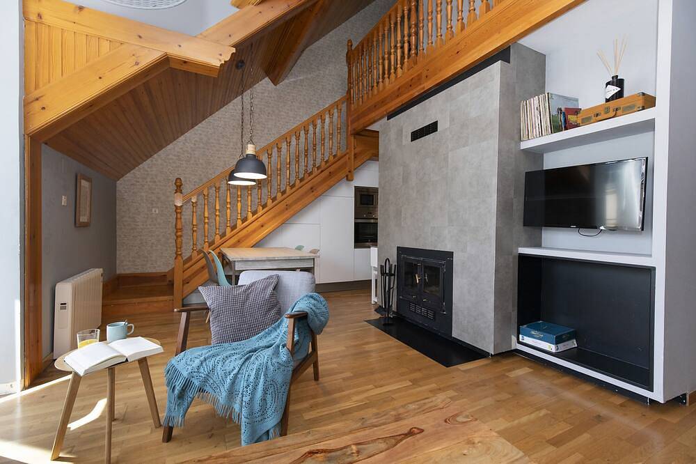 Entire apartment, Pao Penthouse by Bevalle in Panticosa (Ski), Panticosa
