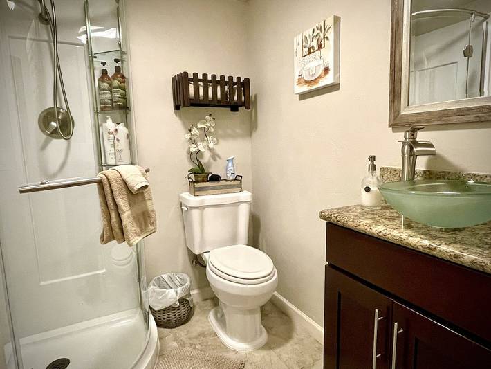 Vacation house for 11 people, with yard in Oregon