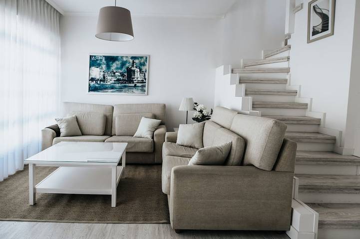 Ferienhaus für 6 Personen, mit Balkon und Terrasse sowie Garten