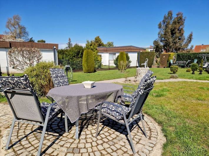 Bungalow für 3 Personen, mit Terrasse und Garten in Ribnitz-Damgarten - 2