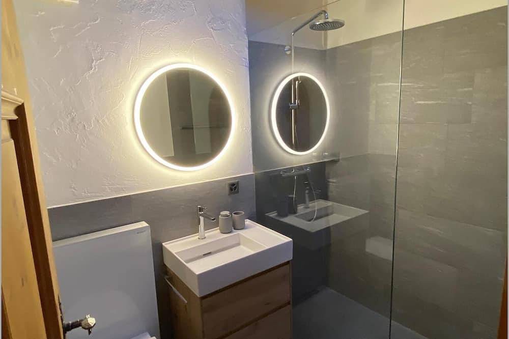 Ganze Wohnung, Apartment Starana 4 - Gemütliche 5-Zimmer-Maisonette in Madulain, Sankt Moritz