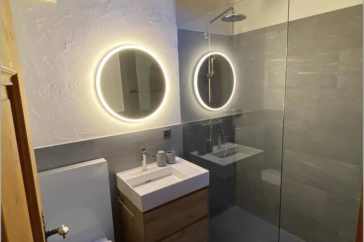 Ganze Wohnung, Apartment Starana 4 - Gemütliche 5-Zimmer-Maisonette in Madulain, Sankt Moritz