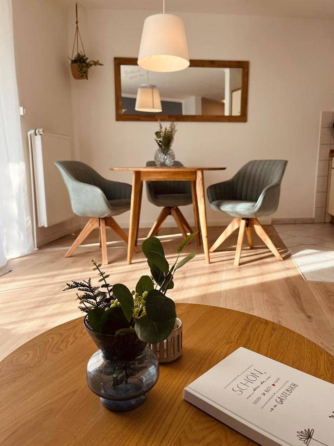 Ganze Wohnung, Apartment with Shower in Glückstadt, Kreis Steinburg