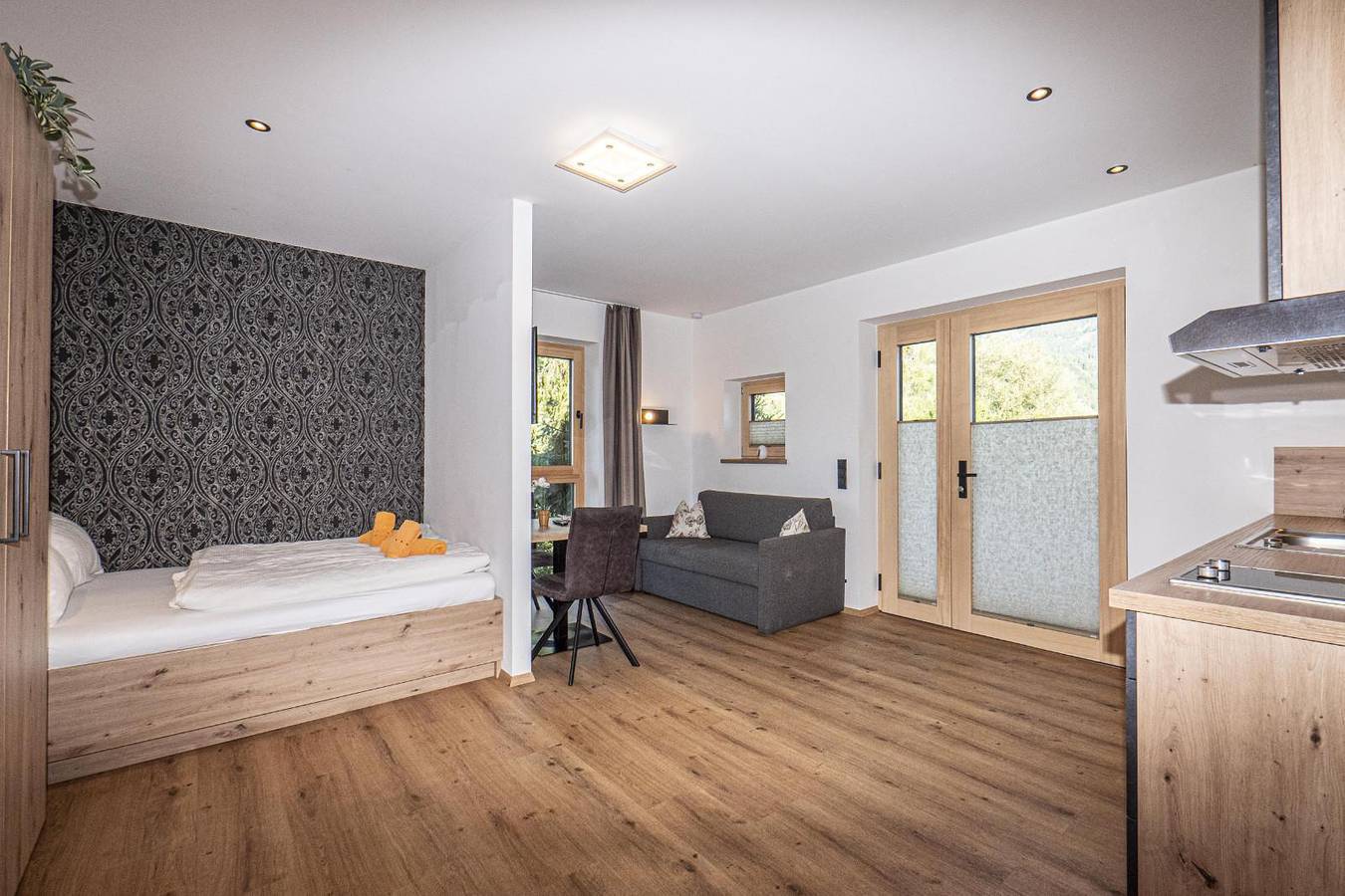Geheel vakantieappartement, Apartment 6 on ground floor in Stumm, Ski-Optimal Hochzillertal
