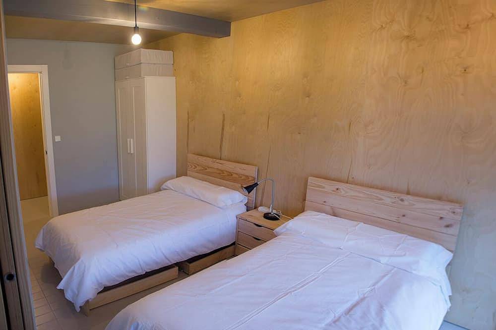 Osteiko Etxea. Apartamento entero. 5 plazas. in Orozco, Cordillera Cantábrica