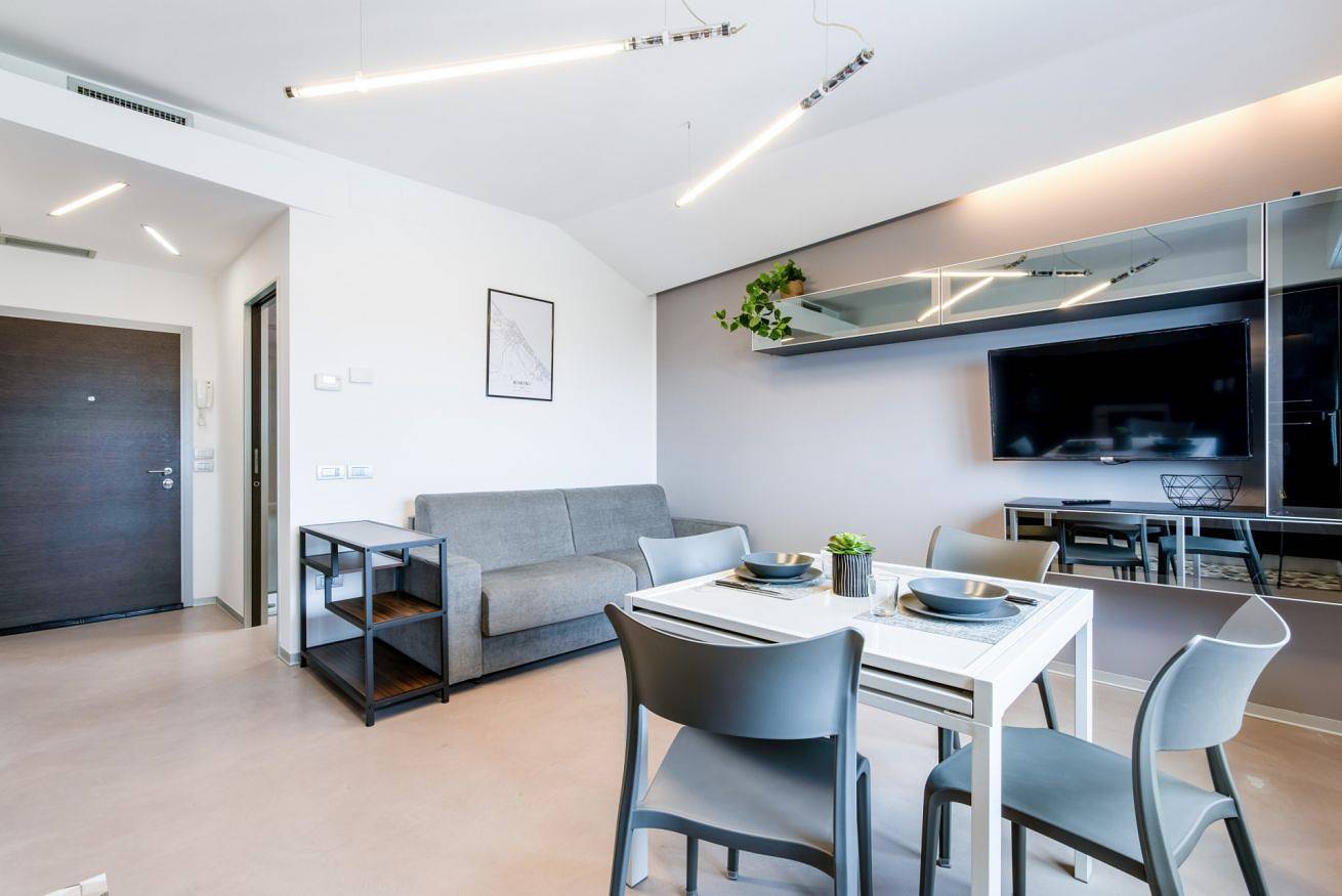 Apartamento entero, Guesthost - Rimini Marina Centro Station Apartment in Rímini, Provincia de Rimini