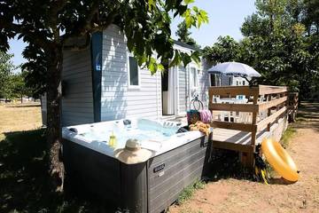 Camping pour 4 Personnes dans Cessenon-sur-Orb, Parc naturel régional du Haut-Languedoc, Photo 3