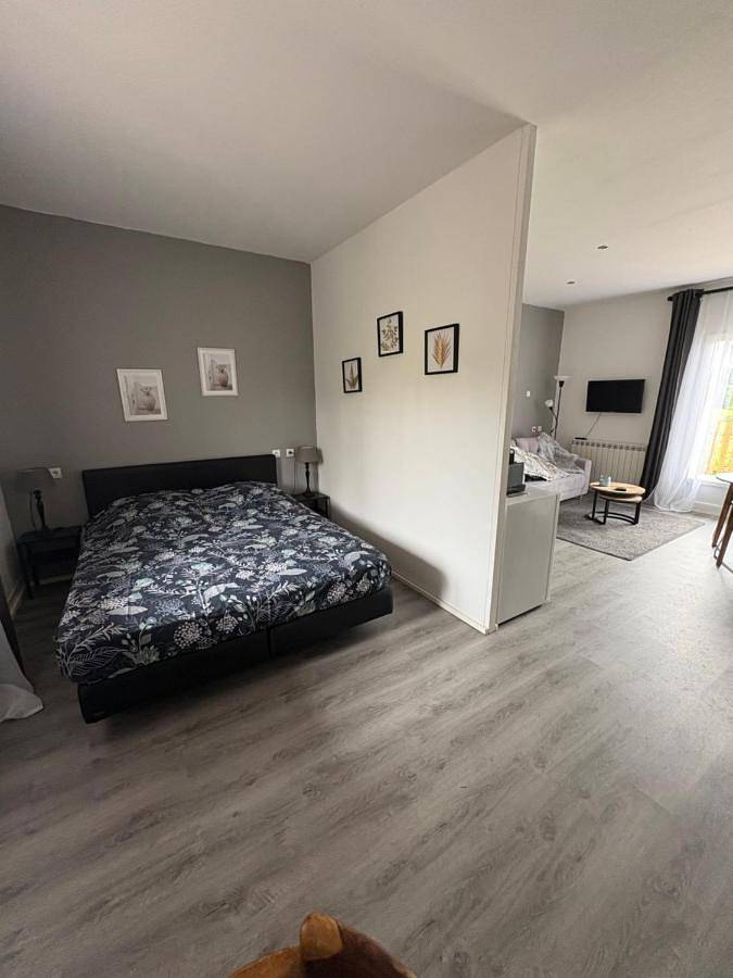 Gîte pour 2 personnes, avec balcon et vue à Saint-Blancard