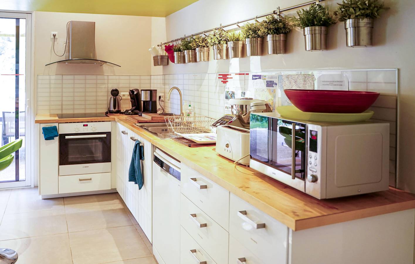 Charmantes Apartment in der Nähe von La Charente (2 km) mit Waschmaschine und Parkplatz in Tonnay-Charente, Rochefort und Umgebung