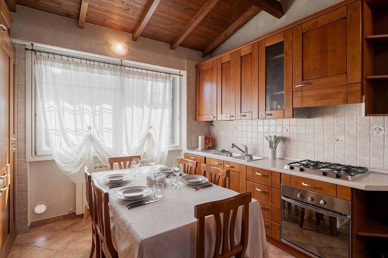 Appartement entier, 10 Min from Sea, Historic Rural Casa Del Molino in Camporosso, Alpes liguriennes