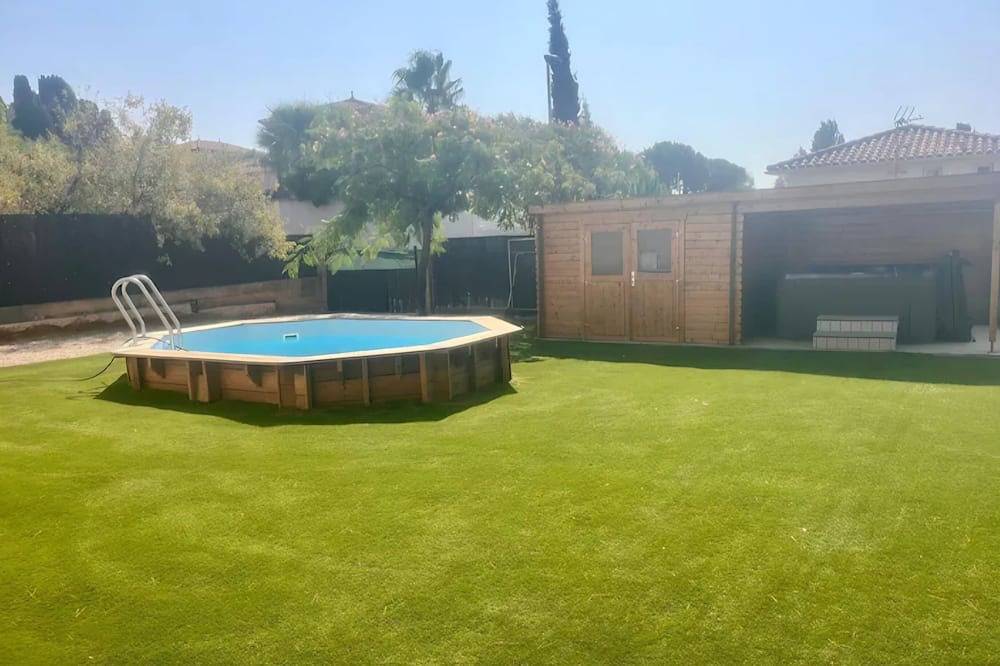 Quiet house with pool in Cers, 10 minutes from the beach in Cers, Costa mediterránea (Francia)