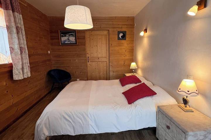 Chalet pour 14 personnes, avec jardin à Albiez-Montrond - 3