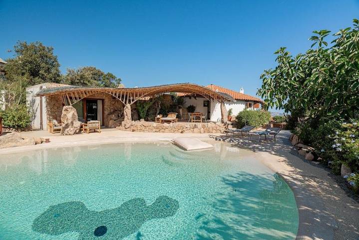 Villa für 8 Personen, mit Pool und Terrasse sowie Ausblick, mit Haustier - 1