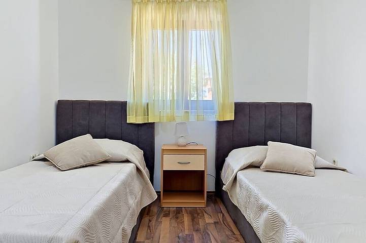 Vacation home Gorana in Mirca, Supetar