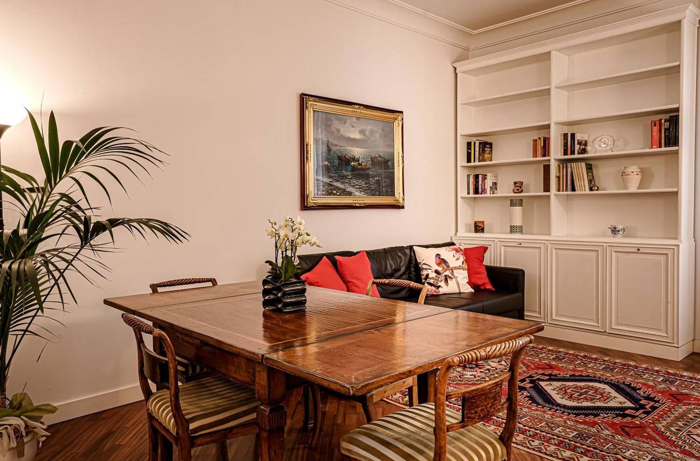 Apartamento inteiro, Apartamento 'Casa Riz San Pietro' com Varanda, Wi-Fi e Ar Condicionado in Vatican, Roma (província)