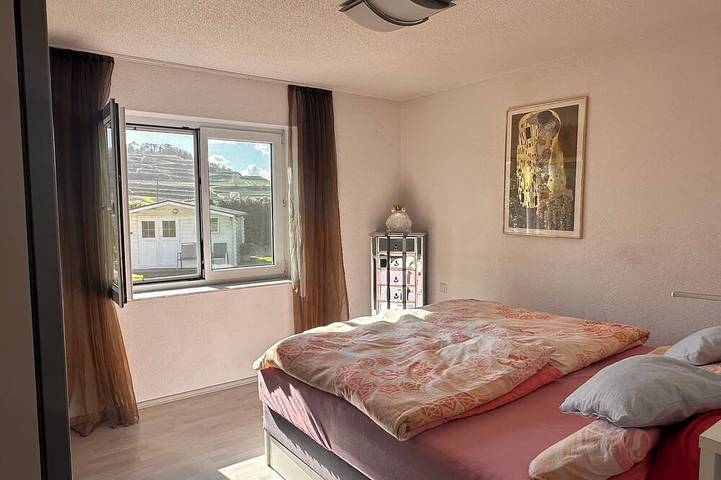 Ganze Wohnung, Ferienwohnung Andrea mit traumhaftem Garten in Sasbach - Jechtingen, Sasbach am Kaiserstuhl