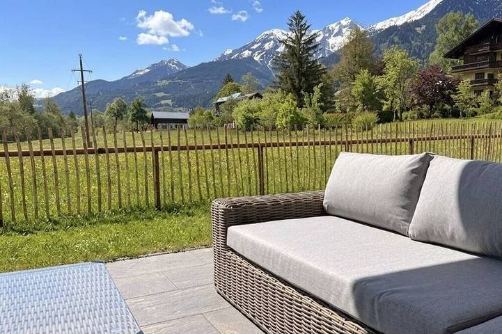 Ferienhaus für 8 Personen, mit Balkon und Garten sowie Sauna