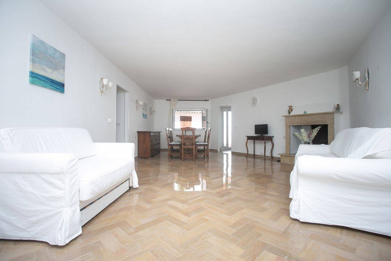 Appartamento intero, N143 - Numana, bellissimo trilocale a 100 metri dal mare in Numana, Riviera del Conero