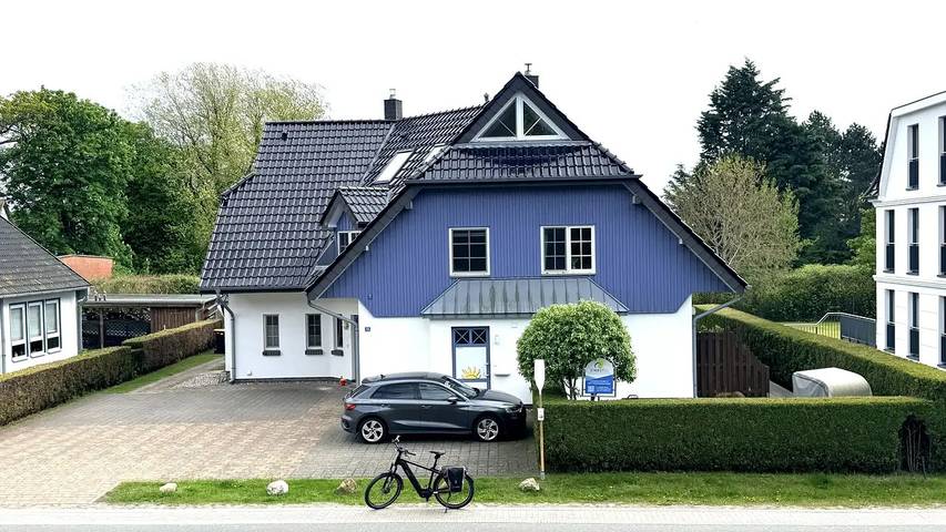 Ferienhaus mit Meerblick für 6 Personen, mit Sauna und Terrasse sowie Garten