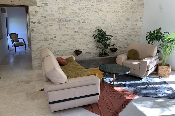 Gîte pour 5 personnes, avec jardin dans Bellevigne-en-Layon - 2