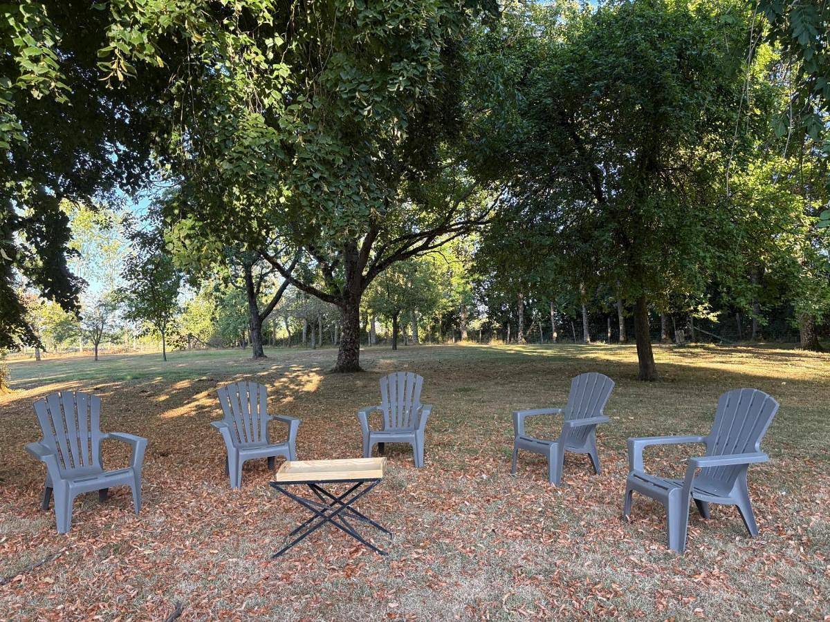 Manoir Normand- Grand parc privé - calme absolu - 8 pers in Saint-Pierre-et-Saint-Paul-en-Val-d'Auge, Région de Lisieux