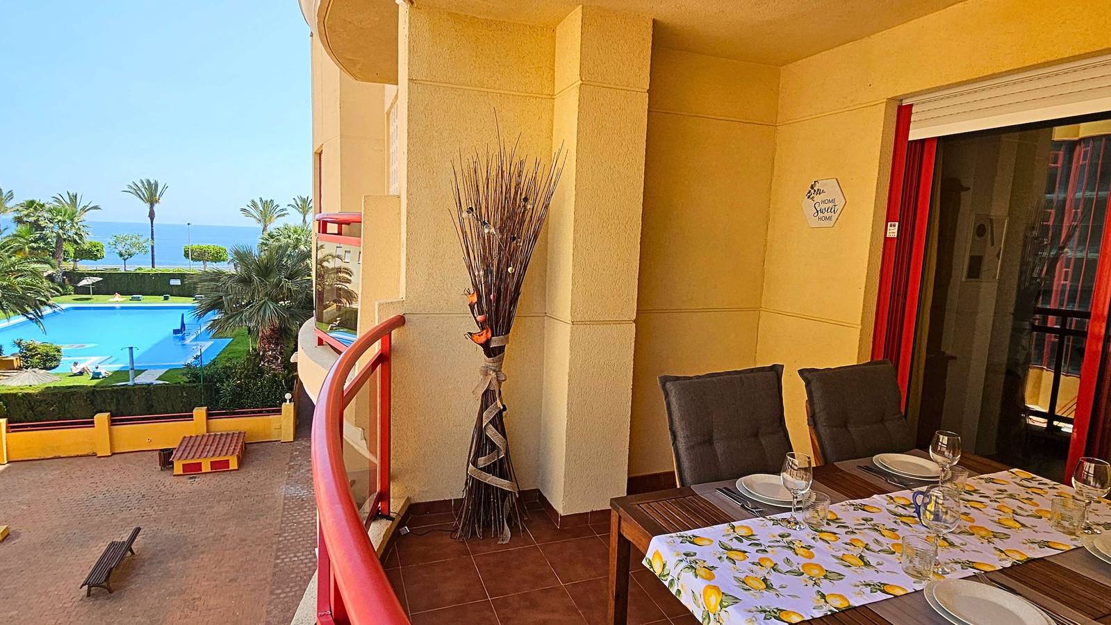 Ganze Wohnung, Ferienwohnung für 4 Personen mit Balkon/Terrasse in La Vila Joiosa, Costa Blanca