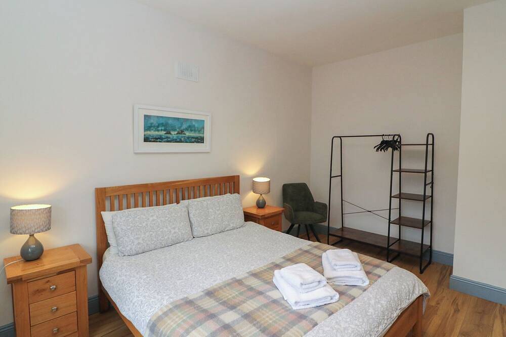 No 1 Lodge Wood, pet friendly in Kenmare, County Kerry in Kenmare, County Kerry