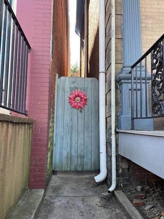 Ganze Wohnung, Cozy nest/private porch/museums/free parking in Richmond, Virginia