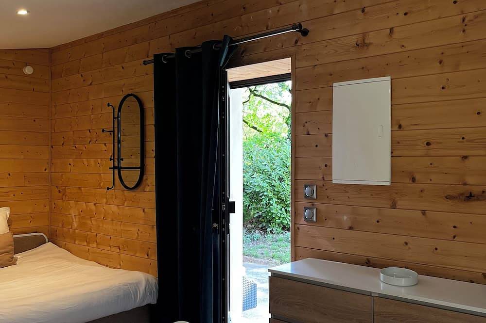 Entire apartment, La Petite Cabane in Saint-Affrique, Parc naturel régional des Grands Causses