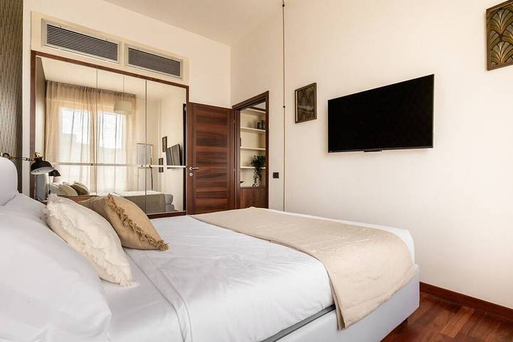 Entire apartment, Garibaldi - Bright & cozy 1 Br in the heart of Brera in Milan, Milan Province