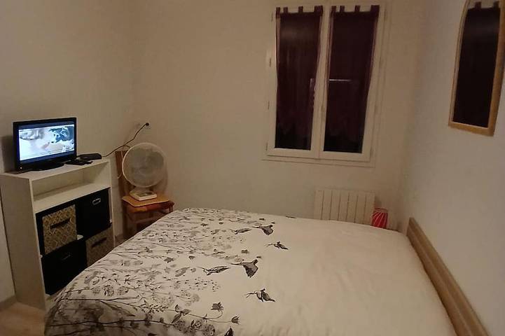 Gîte pour 7 personnes, avec balcon dans Saint-Geniez-d'Olt-et-d'Aubrac - 3