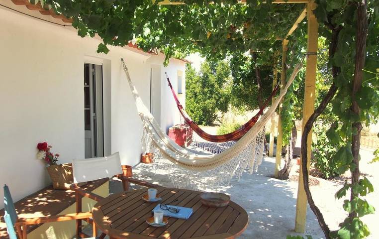Casa de férias para 7 pessoas, com vista e jardim e ainda piscina and piscina infantil, com animais de estimação em Estremoz
