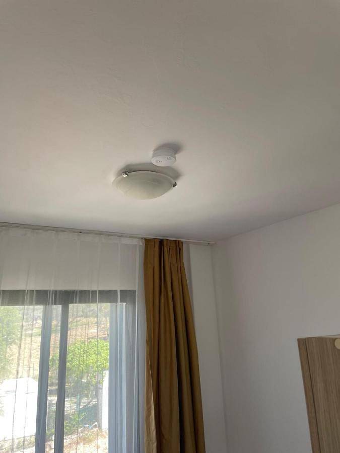 Location de vacances pour 5 personnes, avec jardin ainsi que piscine et vue, animaux acceptés dans Ildir - 3