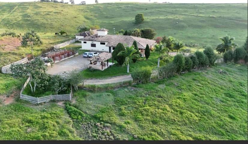 Pousadas para 2 pessoas, com piscina e jardim, com animais de estimação em Cachoeira Paulista