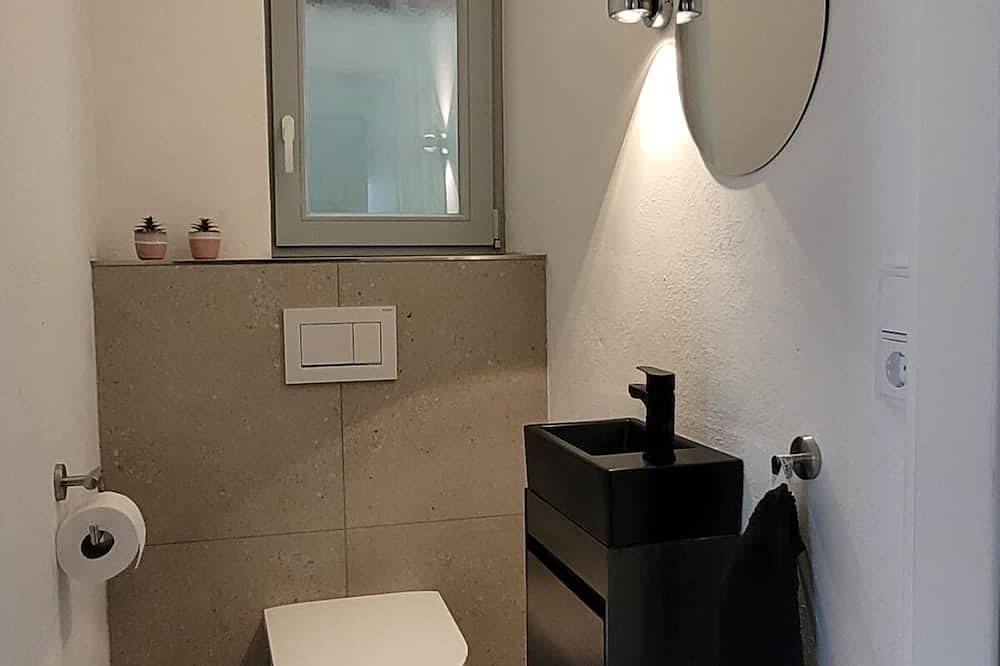Ganze Wohnung, Gemütliche Ferienwohnung in altem Bauernhof neu renoviert 2025 in Strullendorf, Landkreis Bamberg