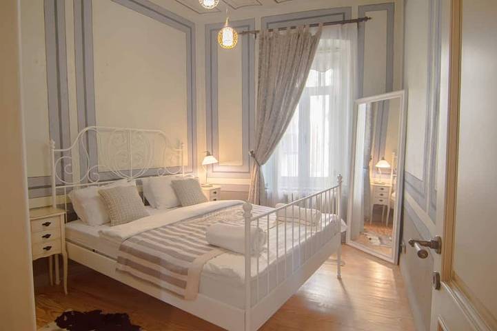 Apartamento entero, Stylish City Getaway-Explore the Urban Delights in Beyoğlu, Kuloğlu Mahallesi