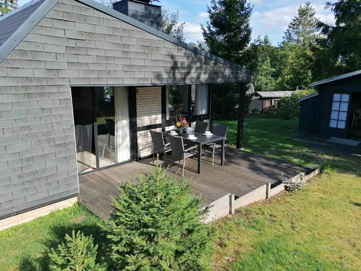 Ferienhaus für 5 Personen, mit Pool und Terrasse sowie Ausblick und Garten in Gerolstein - 2