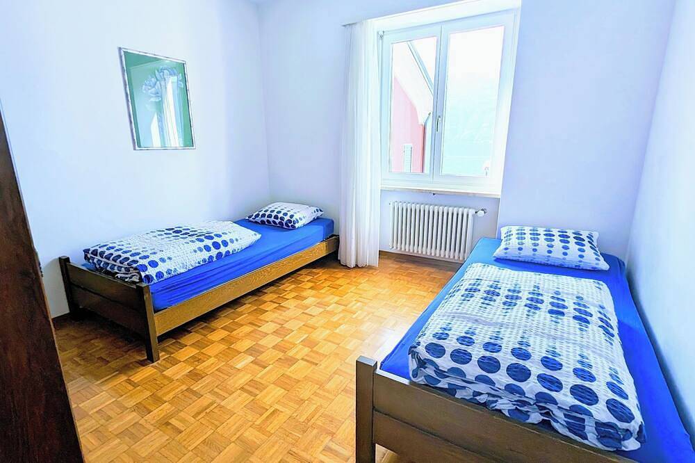 Ganze Wohnung, Familienparadies mit Traumblick – Nur 2 Minuten zum See & Strandbad! in Lago Maggiore (Schweiz)