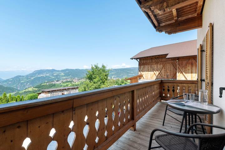Agriturismo per 5 persone, con Balcone e Giardino in Alto Adige