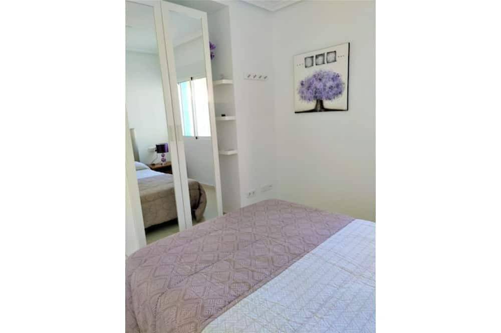 Villa south facing-Private heated pool-Beach-English Tv-2 King size-Wi-Fi in Golf Resorts Murcia, San Javier