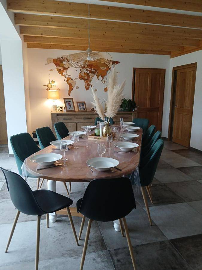 Villa pour 10 personnes, avec jacuzzi ainsi que jardin et terrasse