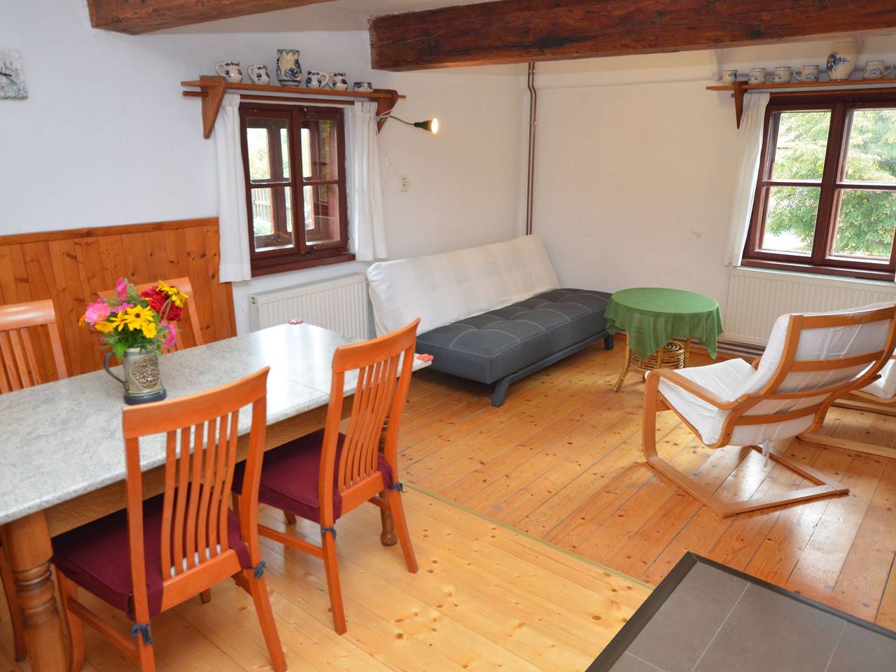 Ferienhaus im Wald mit privatem Pool in Petrohrad, Region Usti