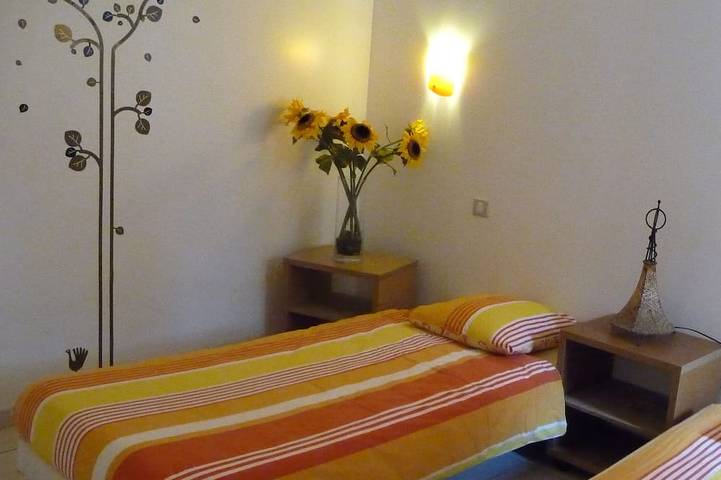 Location de vacances pour 4 personnes, avec jardin et piscine à Montagnac - 2