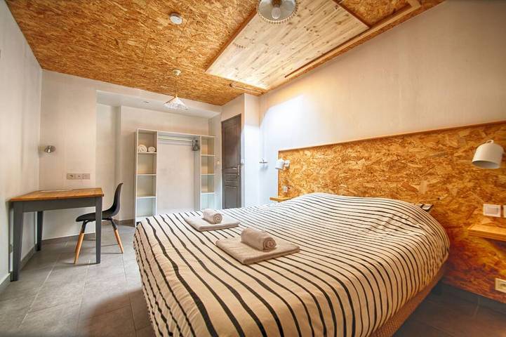 Appartement entier, Grand appartement spacieux au centre de Chambéry – gare à pied in Chambéry, Région de Chambéry