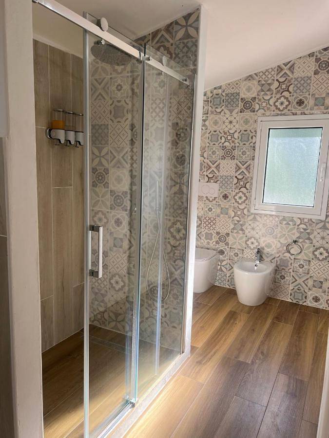 Maison d’hôte pour 2 personnes, avec Balcon ainsi que Jardin et Vue à Budoni - 2