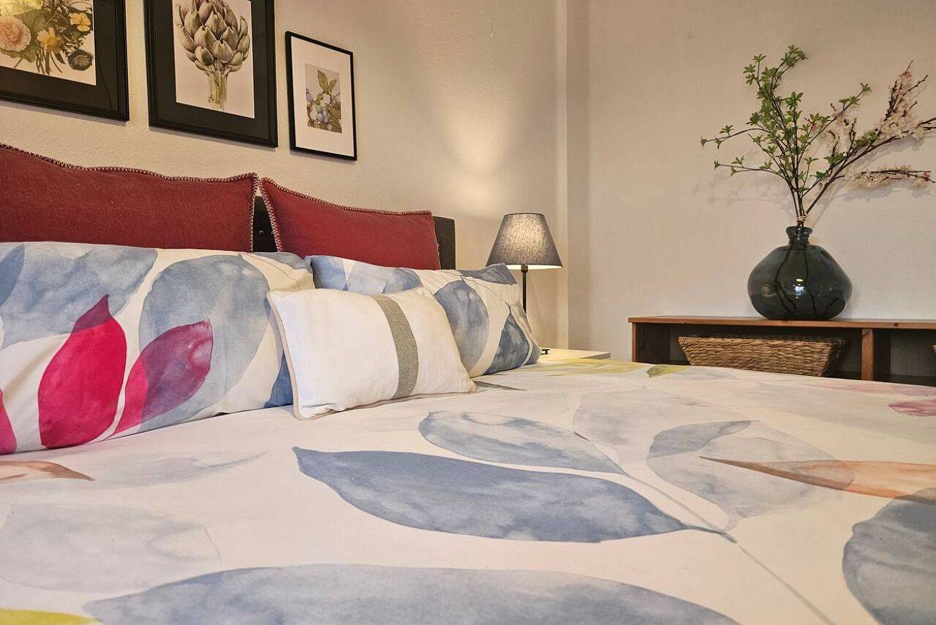 Geheel appartement, Cozy Apt w/ Wi-Fi Dishwasher & Full Kitchen in Oviedo, Cantabrisch Gebergte