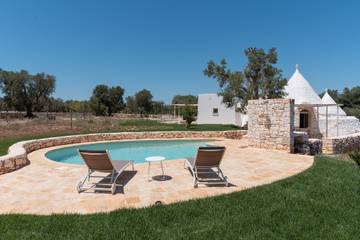 Trullo per 4 Persone in Ostuni, Valle D'Itria, Foto 1