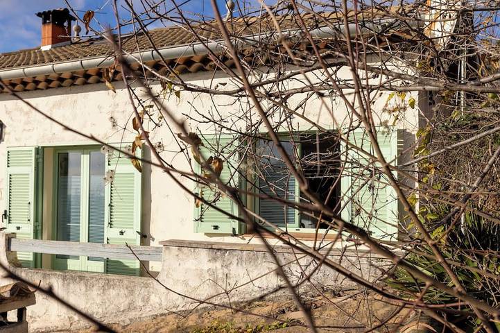 Gîte pour 4 personnes, animaux acceptés dans Revest-les-Roches